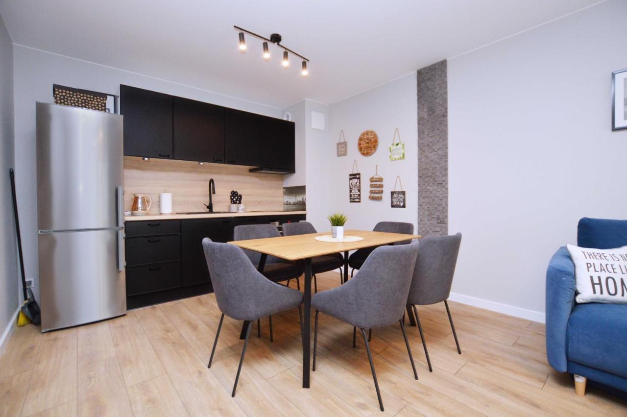 Nowoczesne Apartamenty 3City W Gdansku Z Parkingiem By Noclegi Renters エクステリア 写真